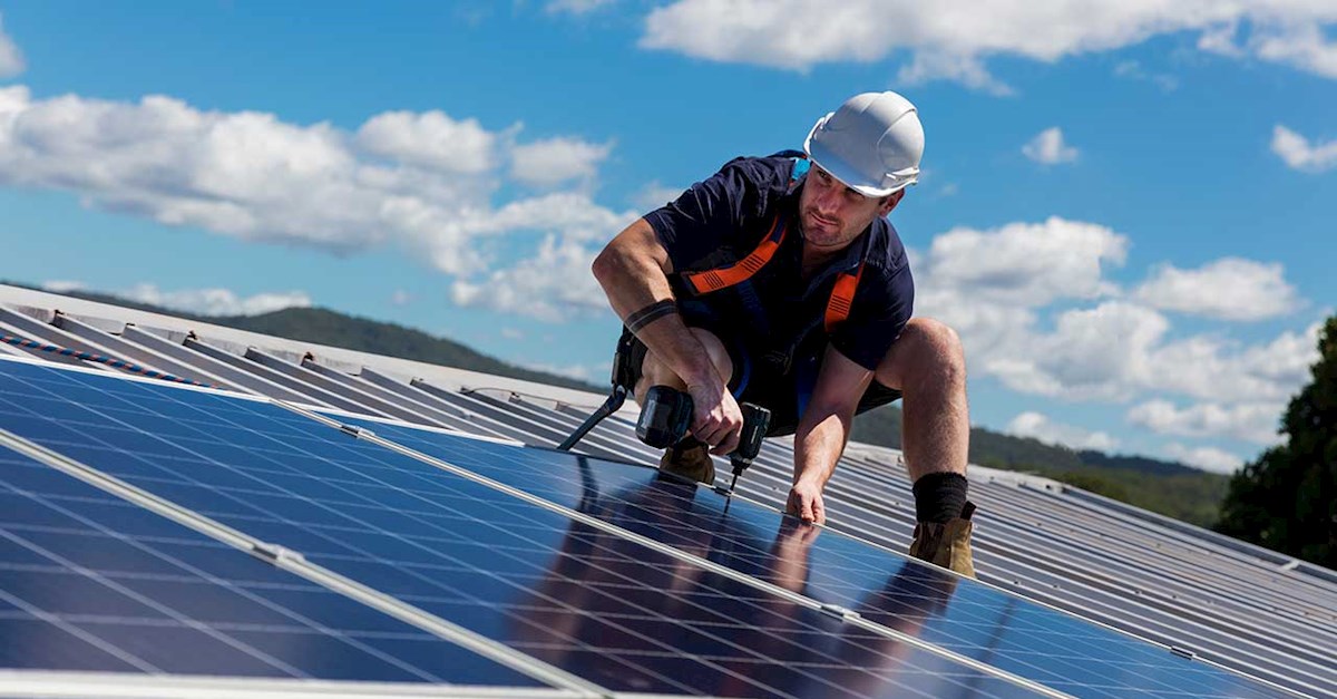 Solar Installation Risks Risk management on the roof - a focus on solar panel safety | AJG ...